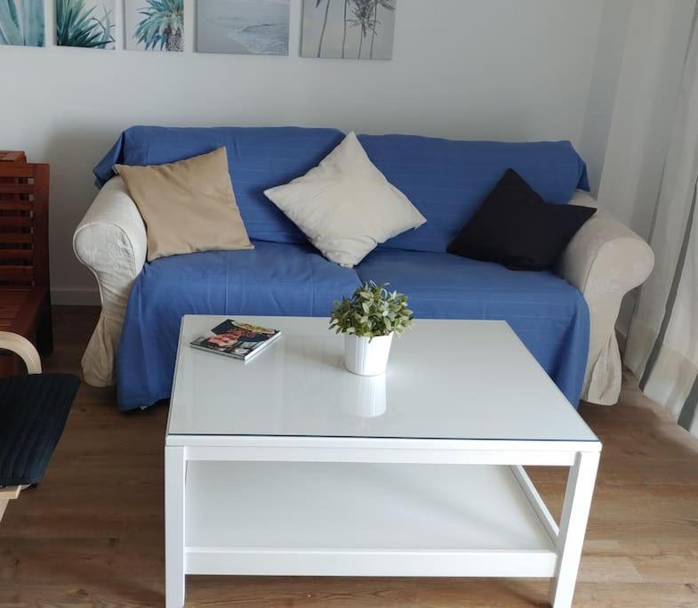 Precioso Apartamento Frente A La Playa Torre Del Mar Bagian luar foto